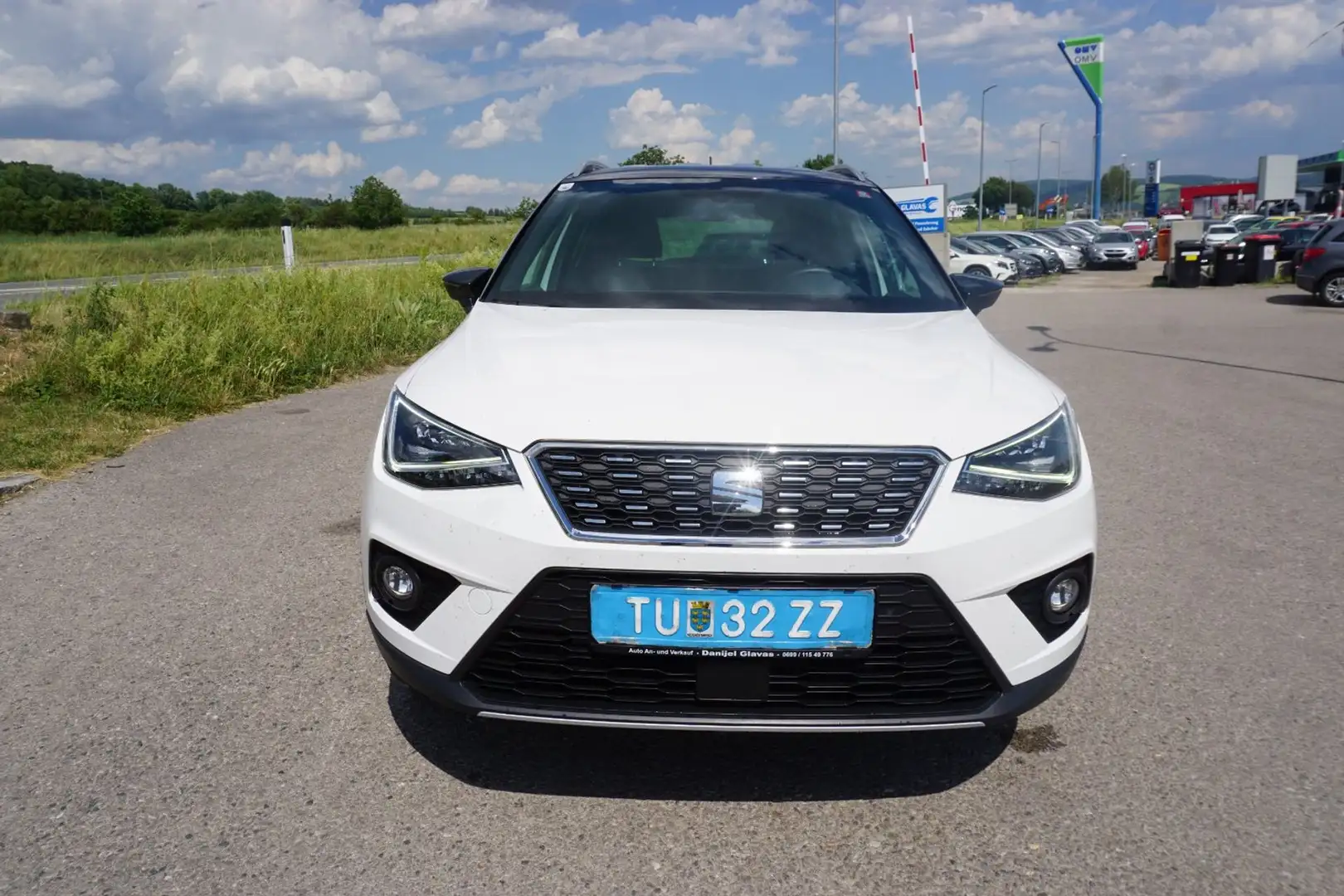 SEAT Arona 1.0 TSI Xcellence Weiß - 1
