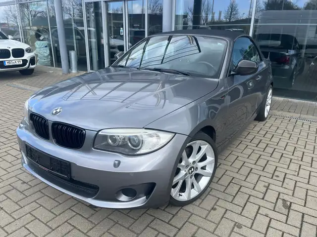 BMW 120 120iCabrio Bi-Xenon/Leder/Navi/Harman-Kardon