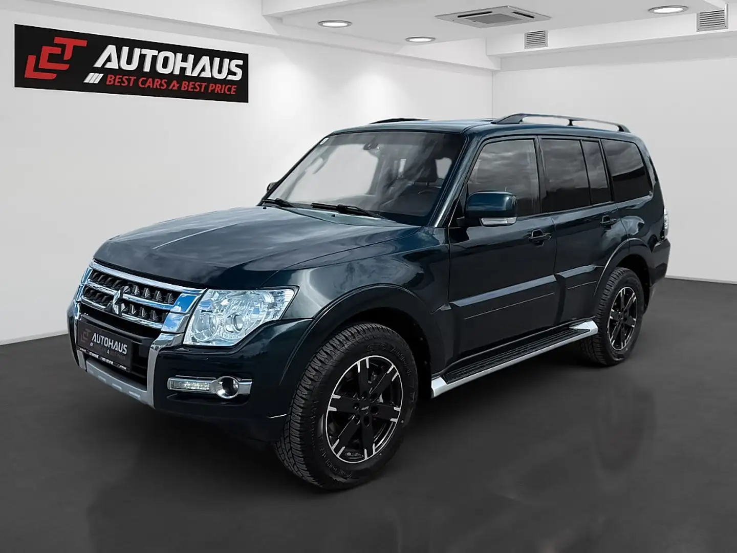 Mitsubishi Pajero Wagon 3,2 DI-D Instyle |1.BESITZ|PICKERL NEU|SC... Verde - 1