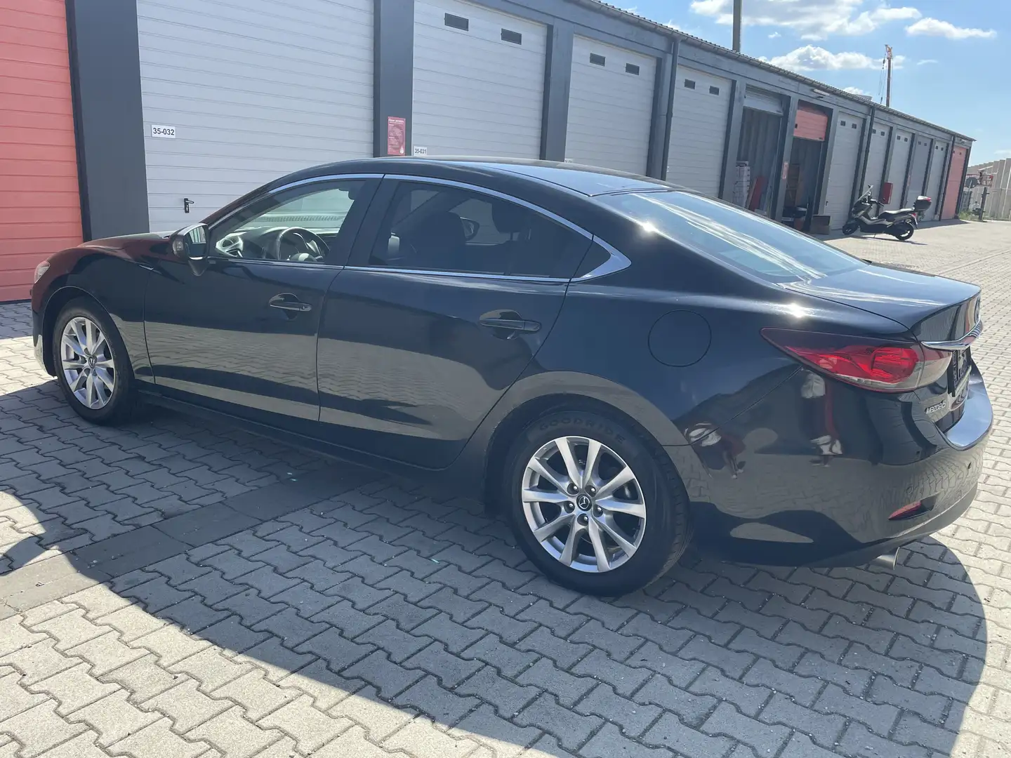 Mazda 6 Prime-Line Negro - 2