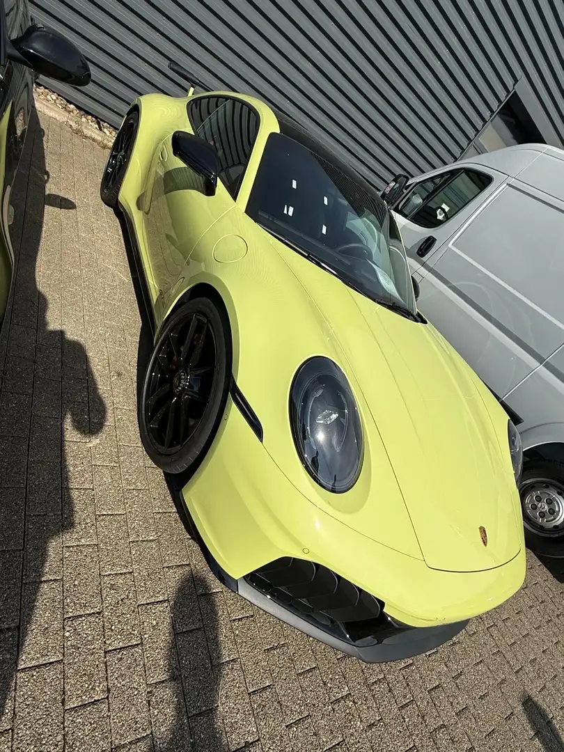 Porsche 992 Carrera GTS T-Hybrid Jaune - 2