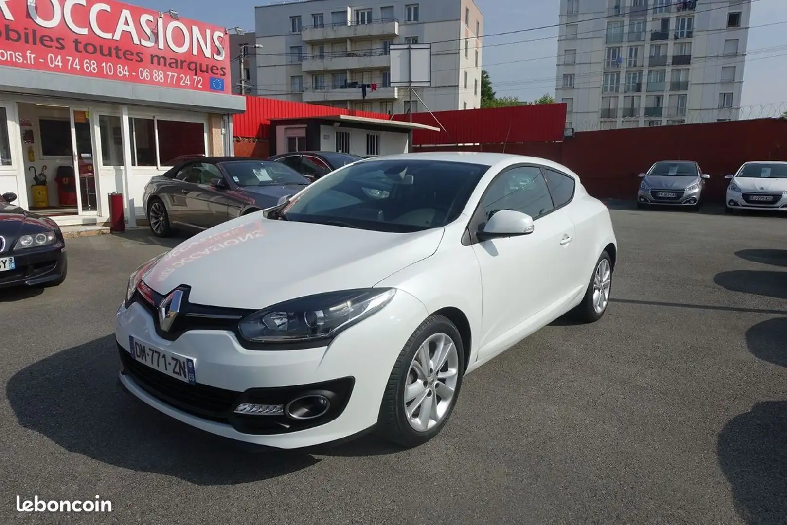 Renault Megane III COUPE 1.2 TCE 115CH ENERGY INTENS ECO² 2015 Weiß - 2