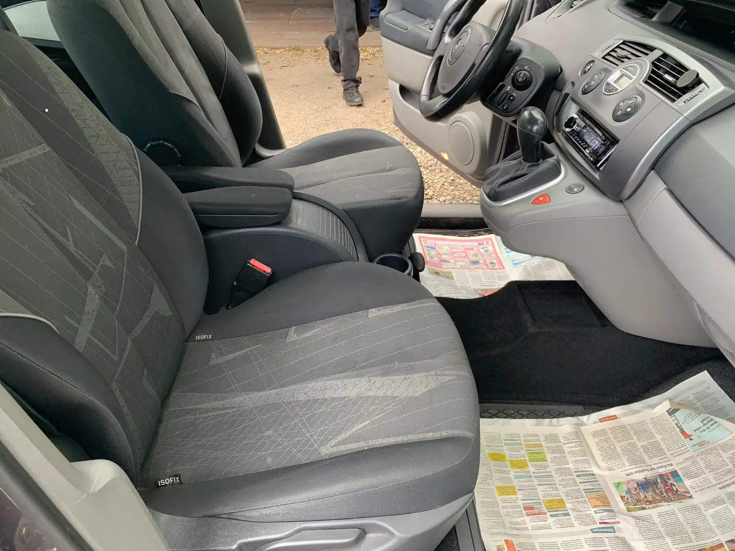 Renault Scenic Automatik+Klima+1Hand+TVÜ Neu+1Jahr Garantie Gri - 2