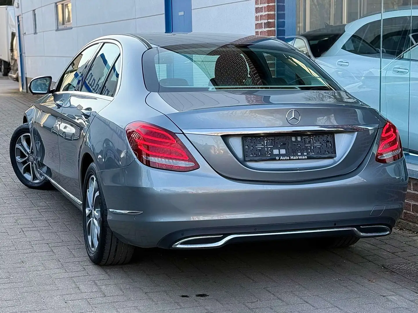 Mercedes-Benz C 180 iA BVA-7 AVANTGARDE ÉDITION *LED *COMMAND Gris - 2