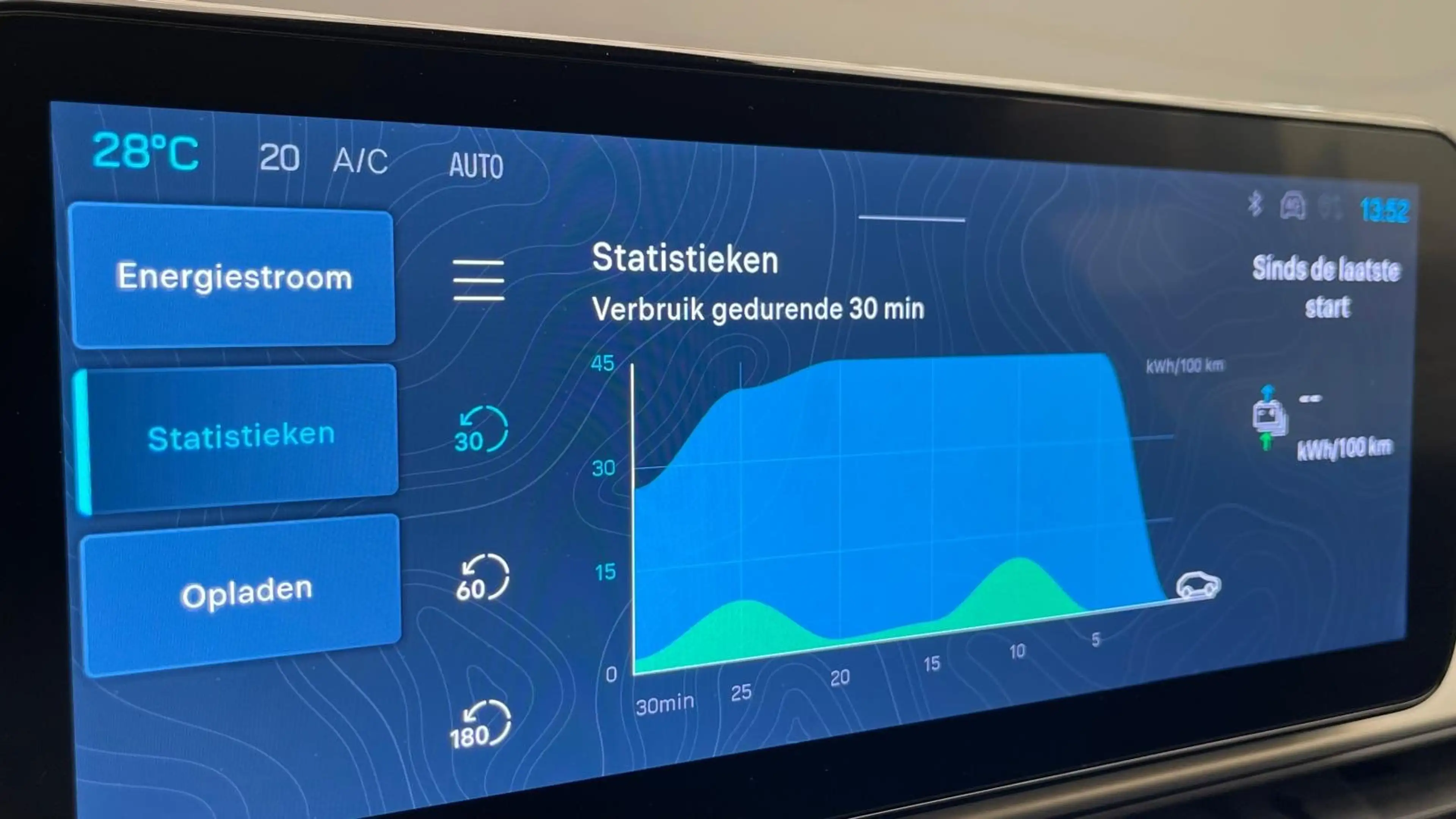 Jeep Avenger Summit 54 kWh | Achteruitrijcamera | Airco (automa — photo 15