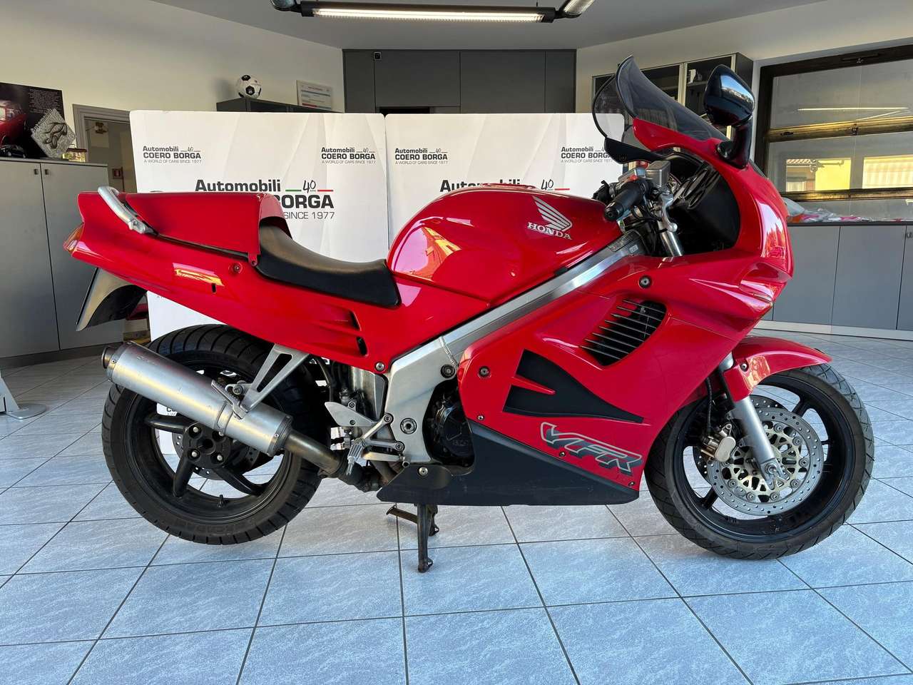 Honda VFR 750 RC36 -A 750 F