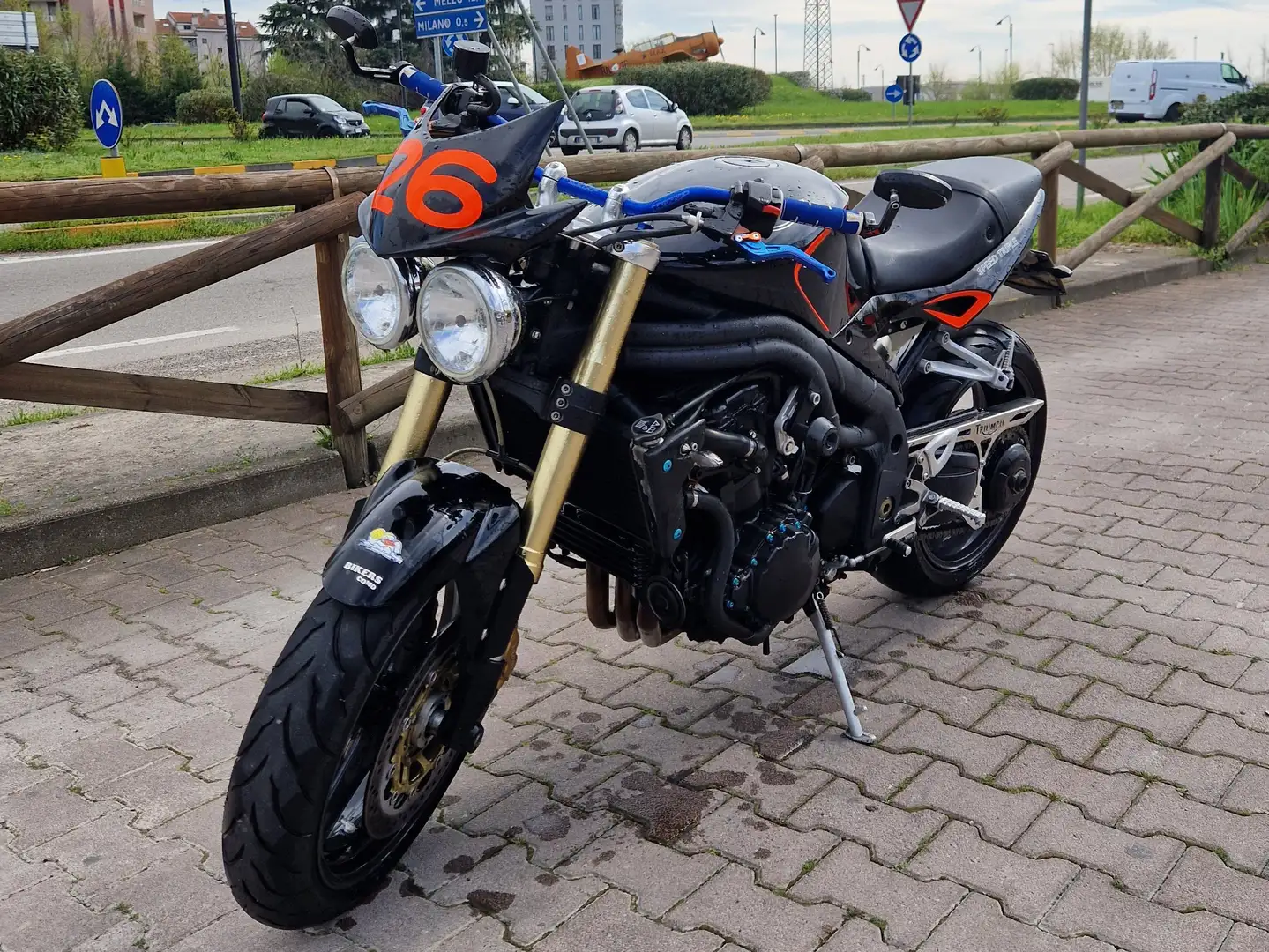 Triumph Speed Triple 1050 Nero - 2