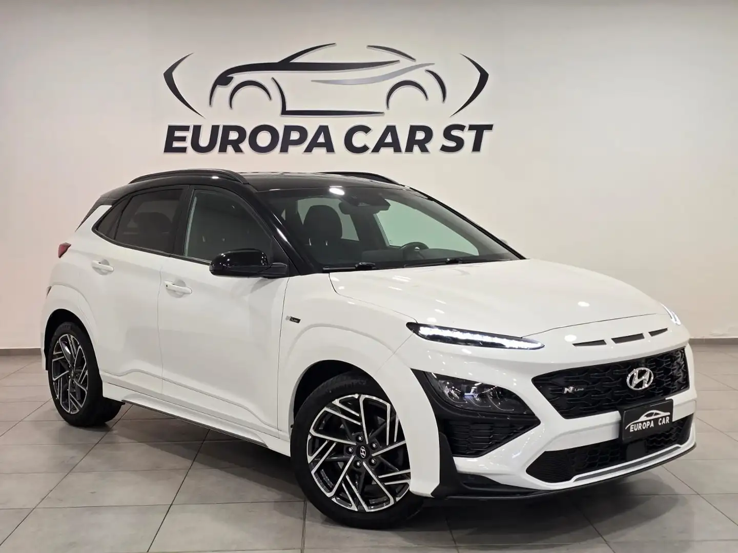 Hyundai KONA 1.0 T-GDI Hybrid 48V iMT NLine Bianco - 2