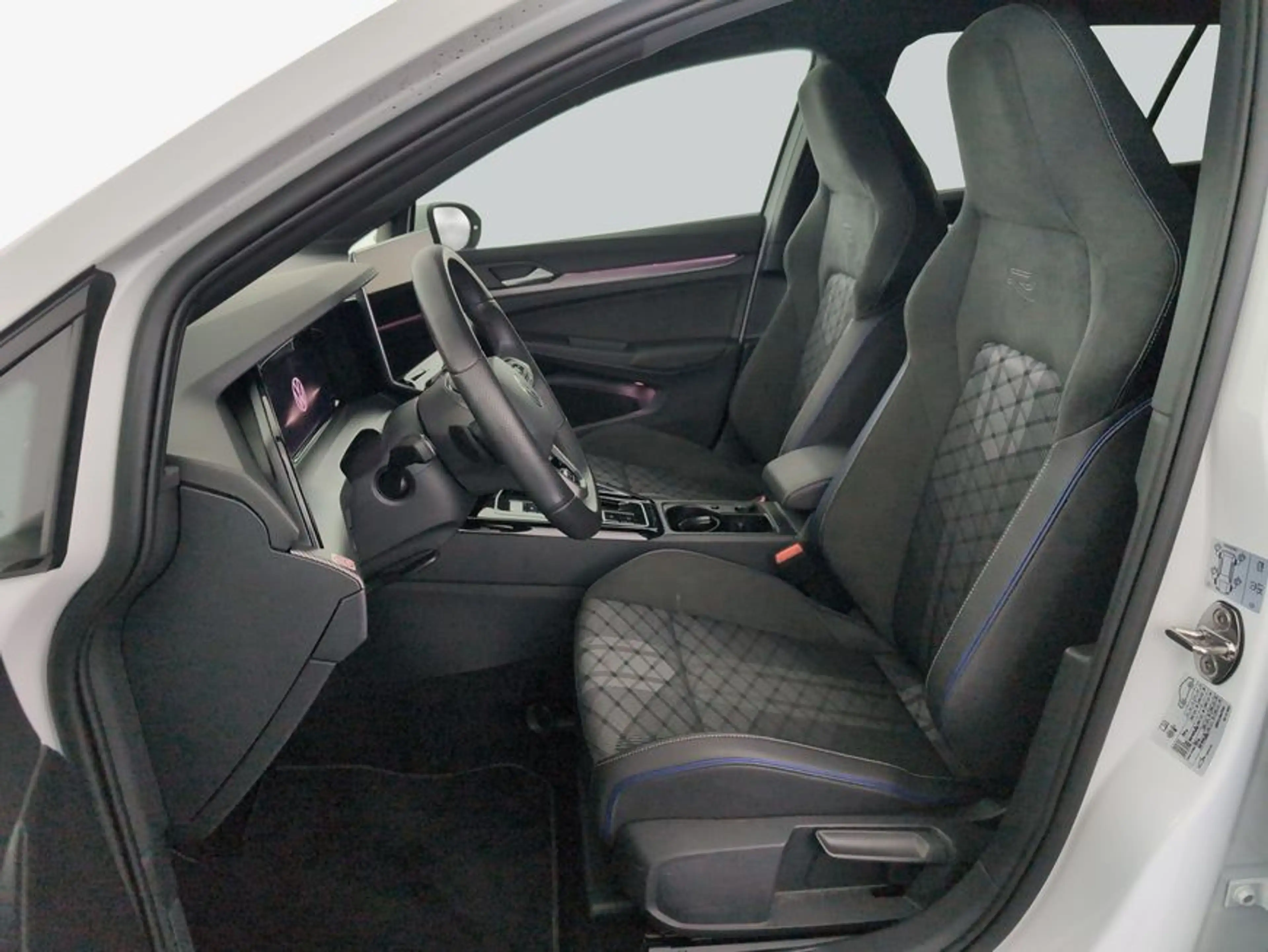Volkswagen Golf Variant Variant 1.5 eTSI OPF DSG R-Line LED+SHZ+PDC — photo 7