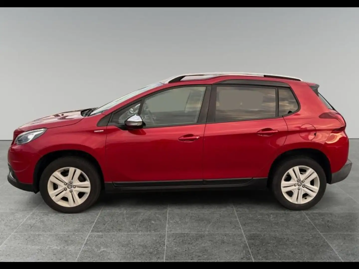 Peugeot 2008 1.2 PureTech 110ch Style S\u0026S Rouge - 2