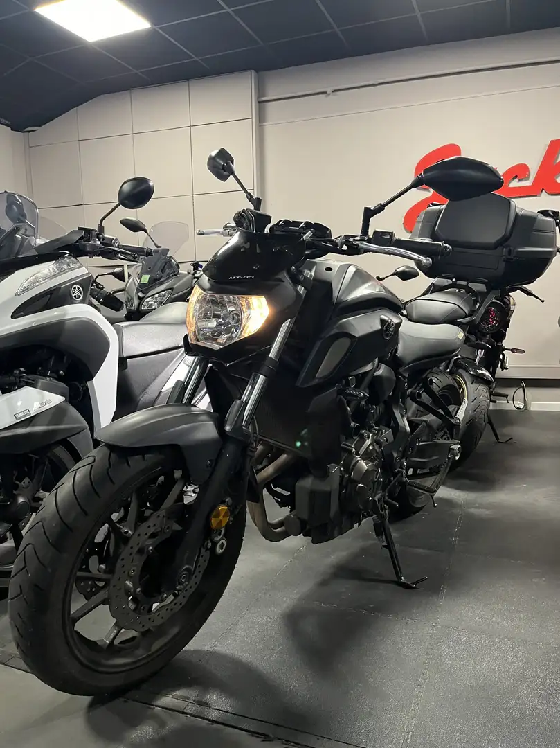 Yamaha MT-07 Noir - 2