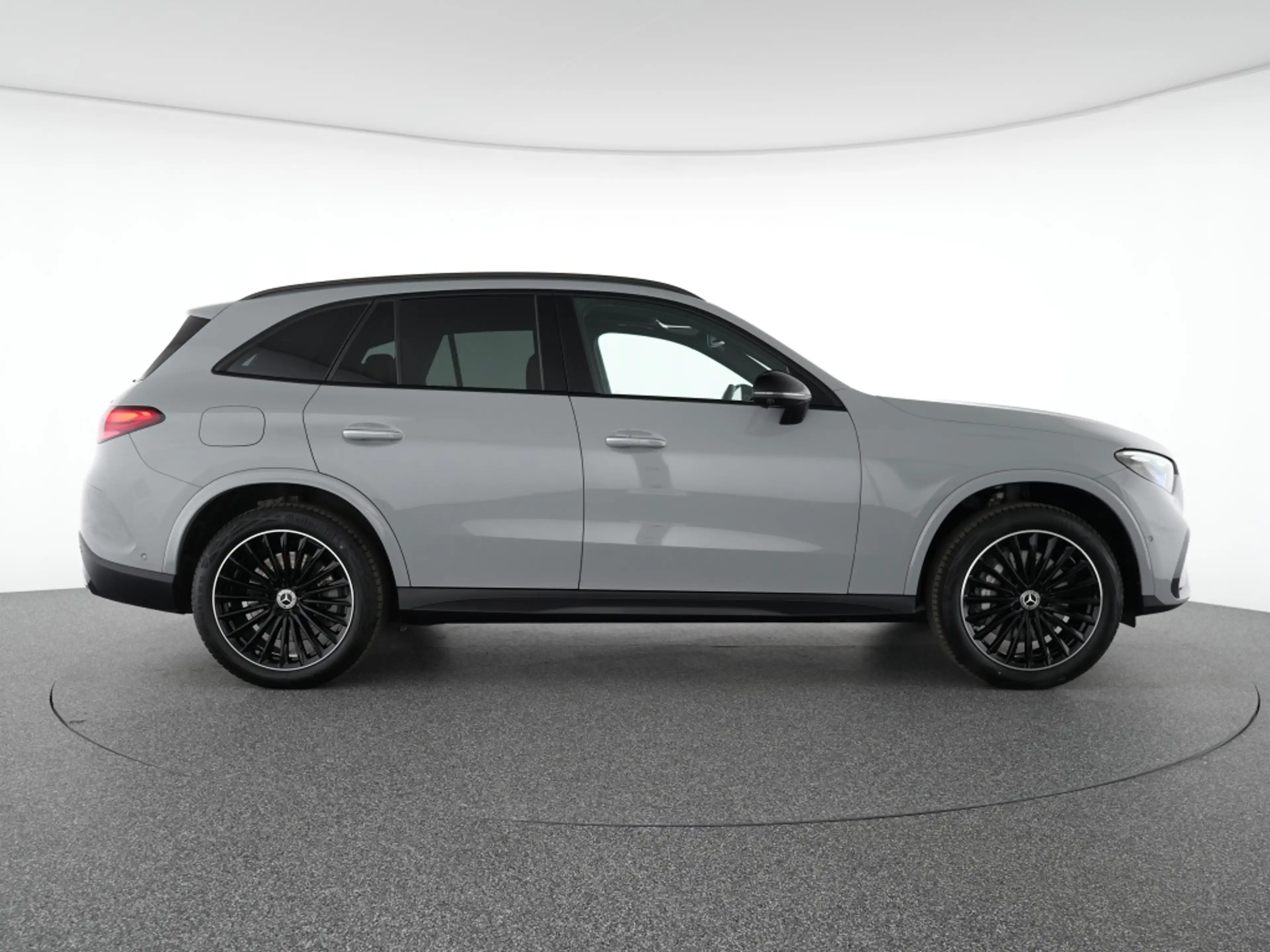Mercedes-Benz GLC 400 e 4M AMG Premium+ Night Pano AHK 360° Digi — photo 5