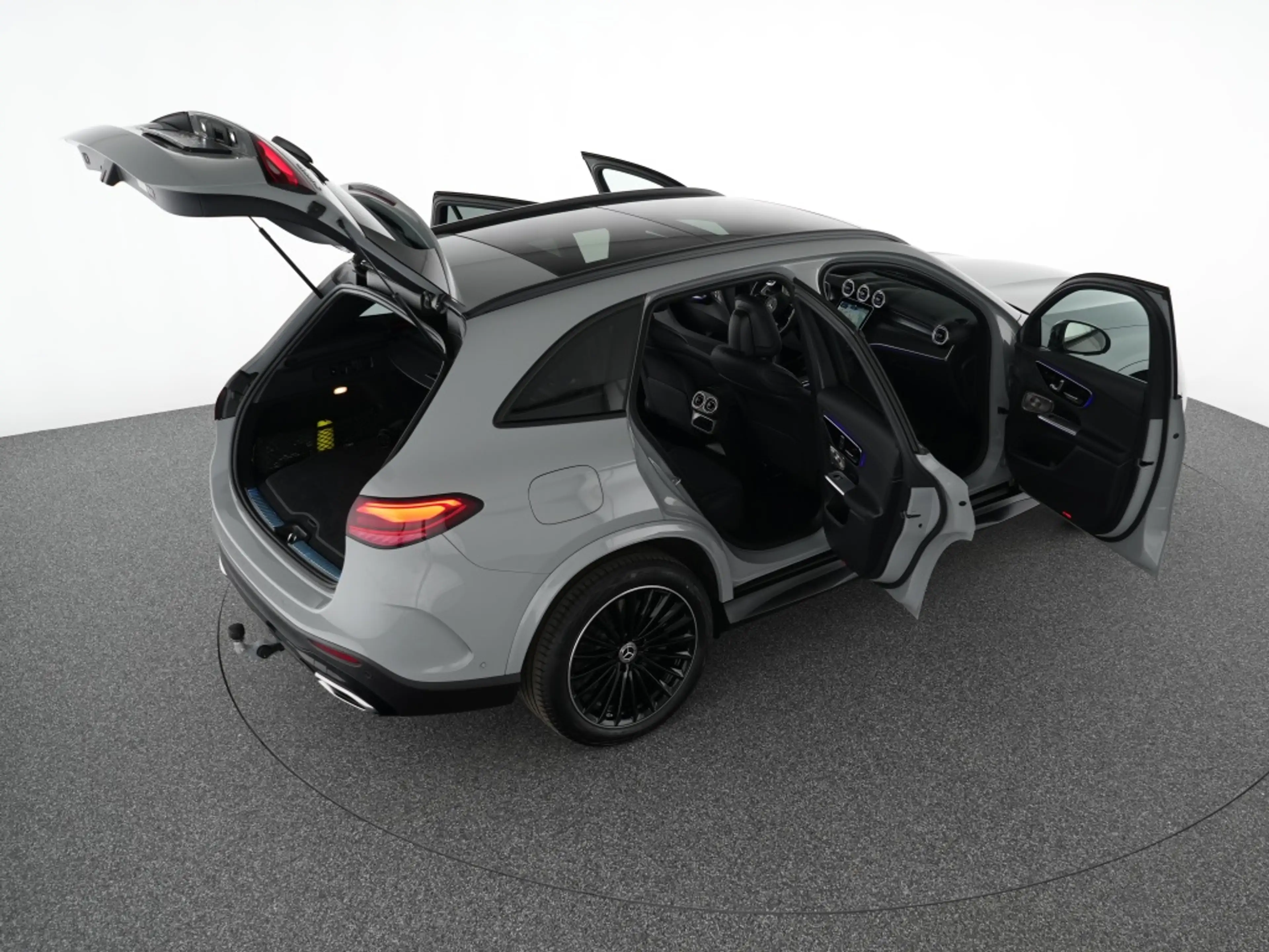 Mercedes-Benz GLC 400 e 4M AMG Premium+ Night Pano AHK 360° Digi — photo 13