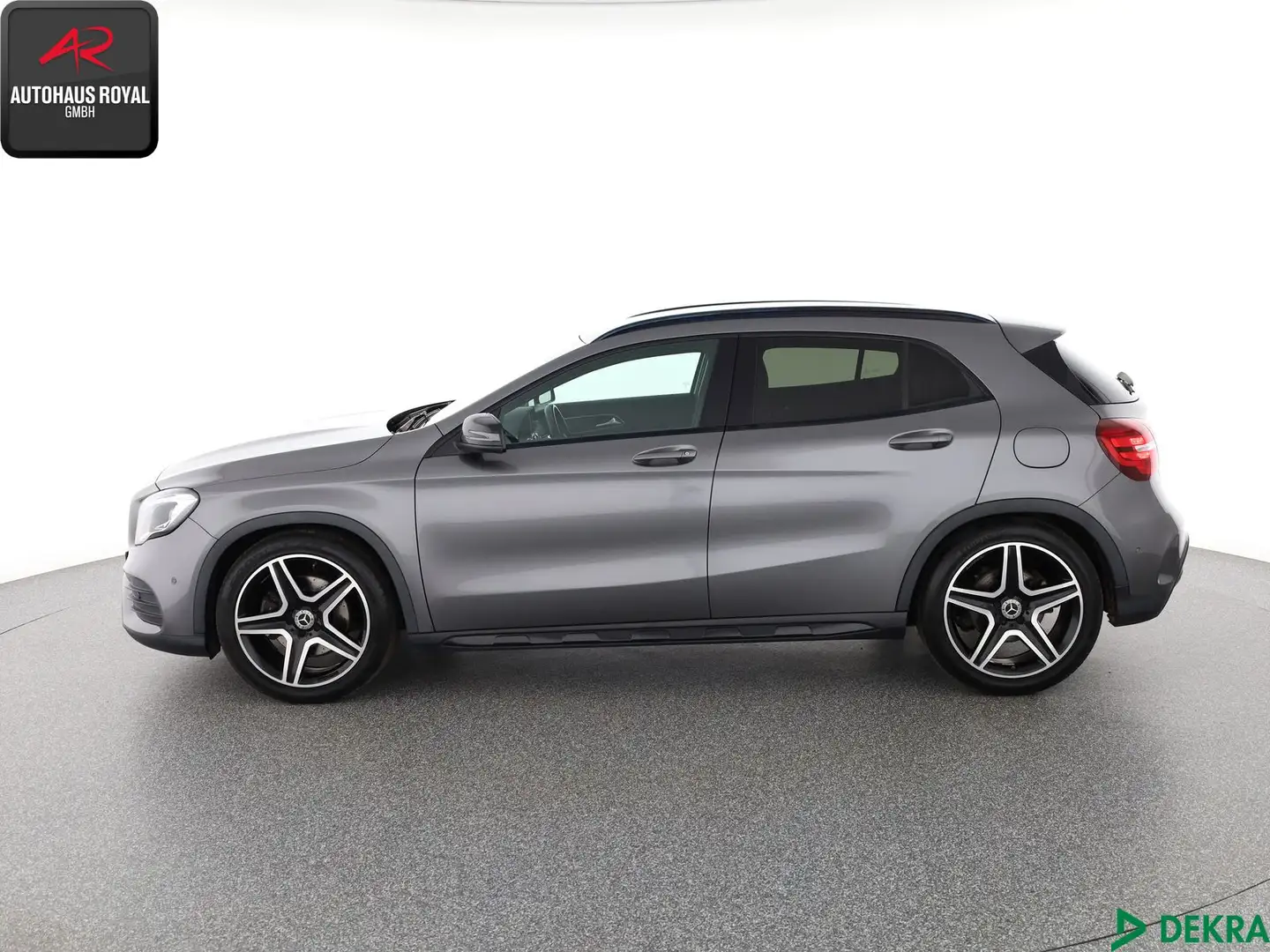 Mercedes-Benz GLA 250 GLA 250 AMG NIGHT KAMERA,MEMORY,AMBIENTE,AHK,SH Grau - 2