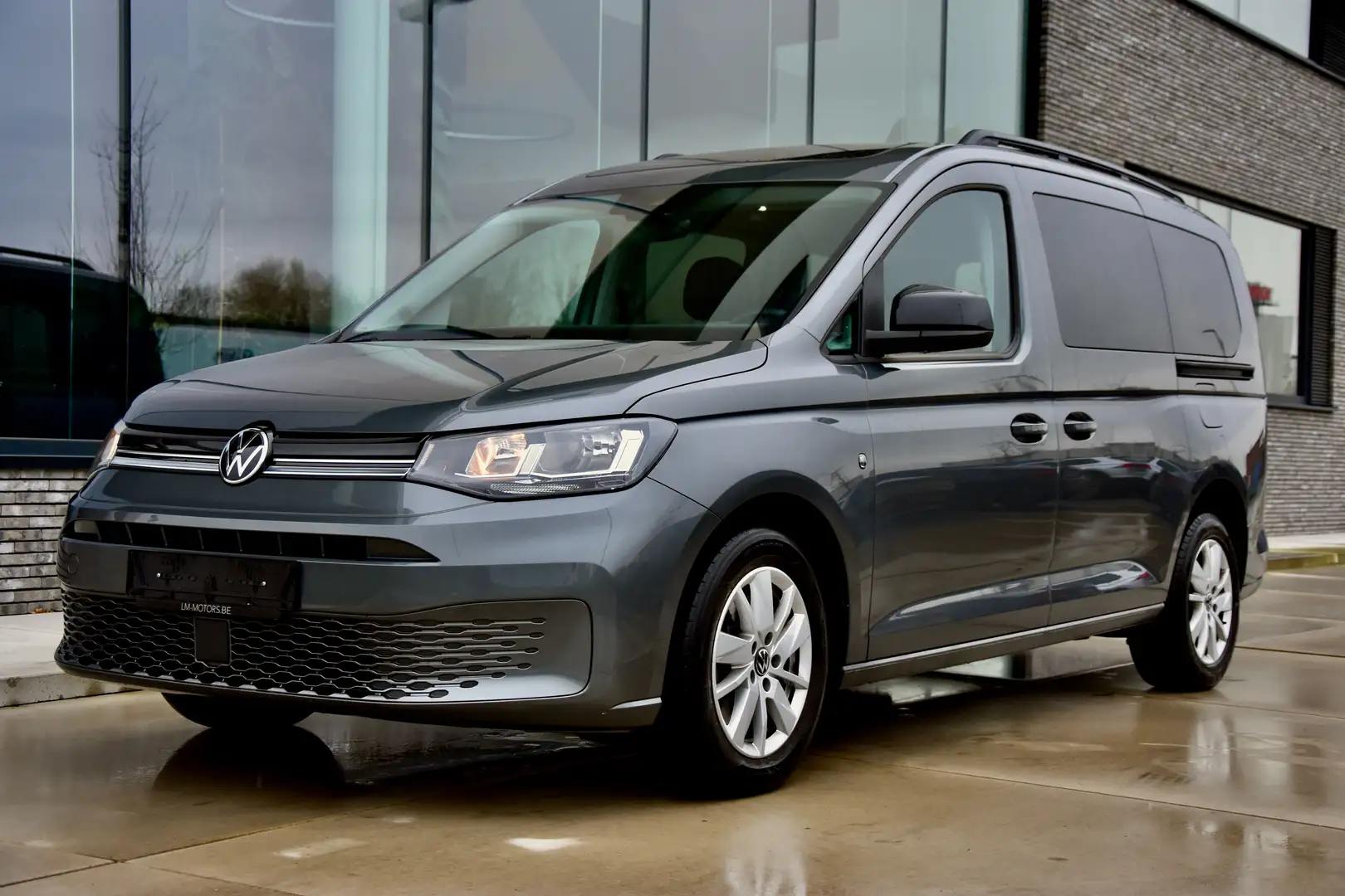 Volkswagen Caddy Caddy 1.5 TSI DSG **7 ZIT PLAATSEN** PANO Gris - 2