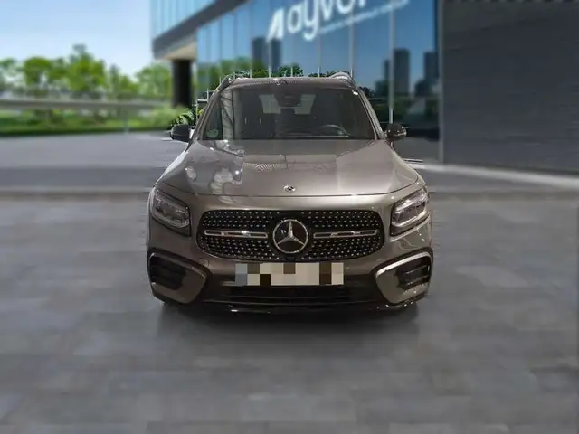Mercedes-Benz GLB 220 d 4MATIC