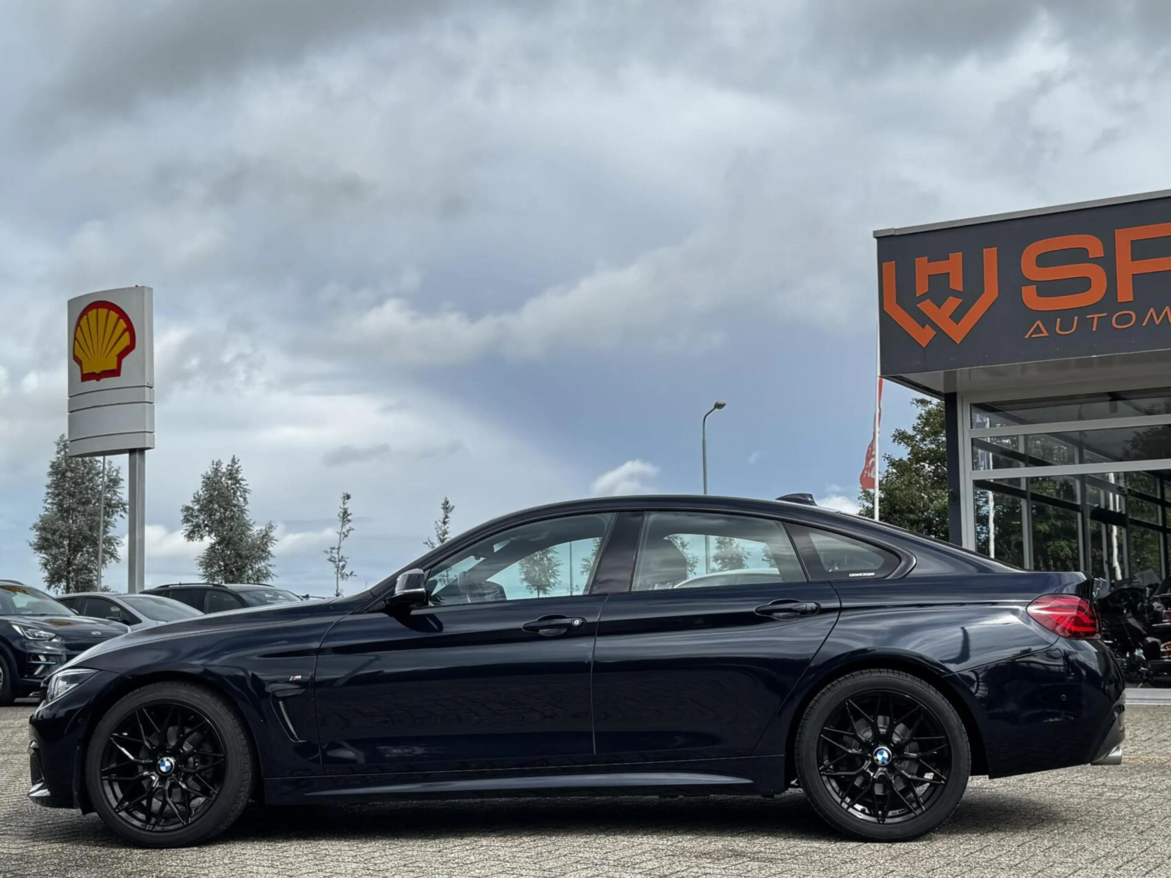 BMW 420 4-serie Gran Coupé 420i High Executive — photo 3