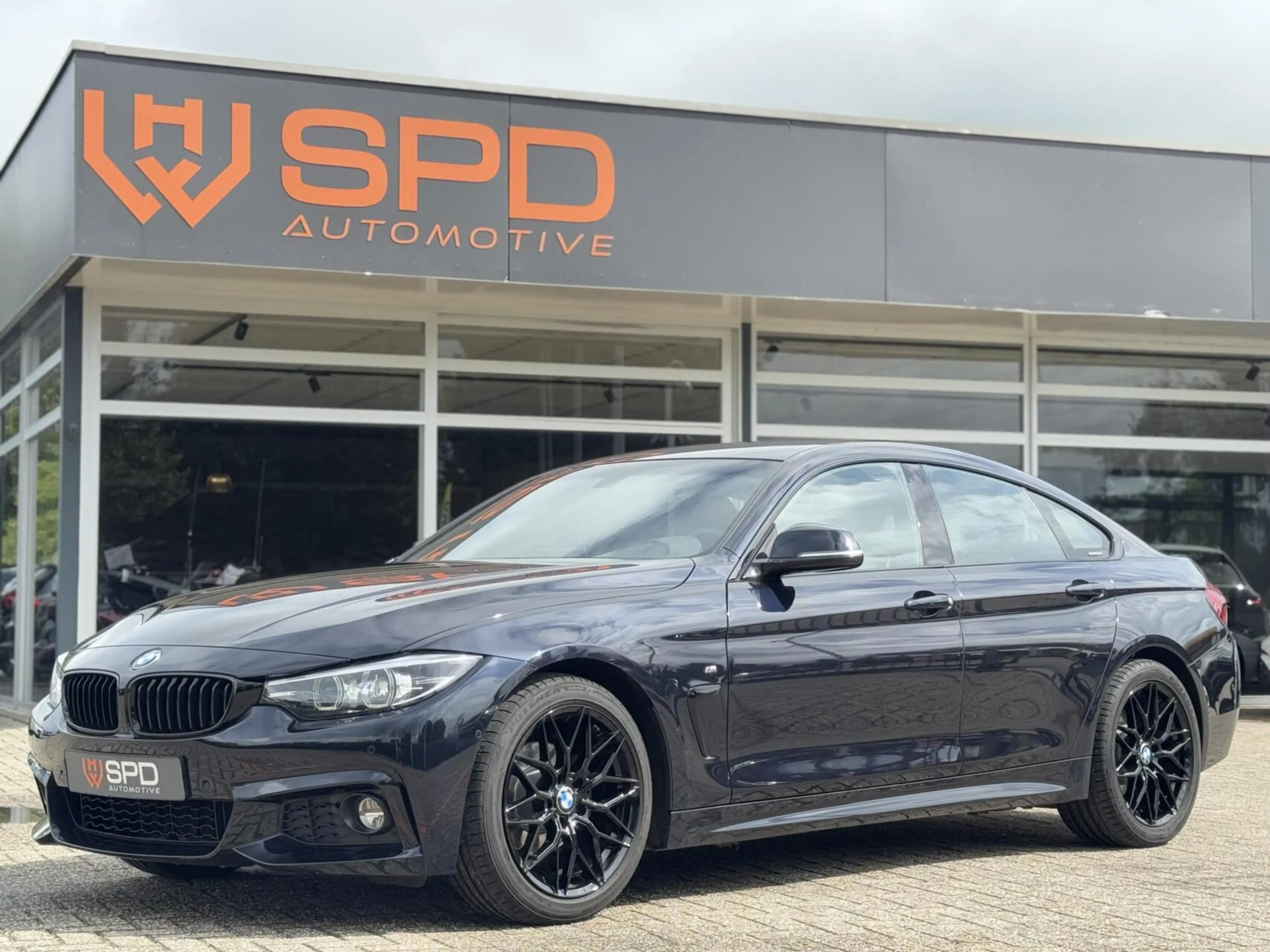 BMW 420 4-serie Gran Coupé 420i High Executive