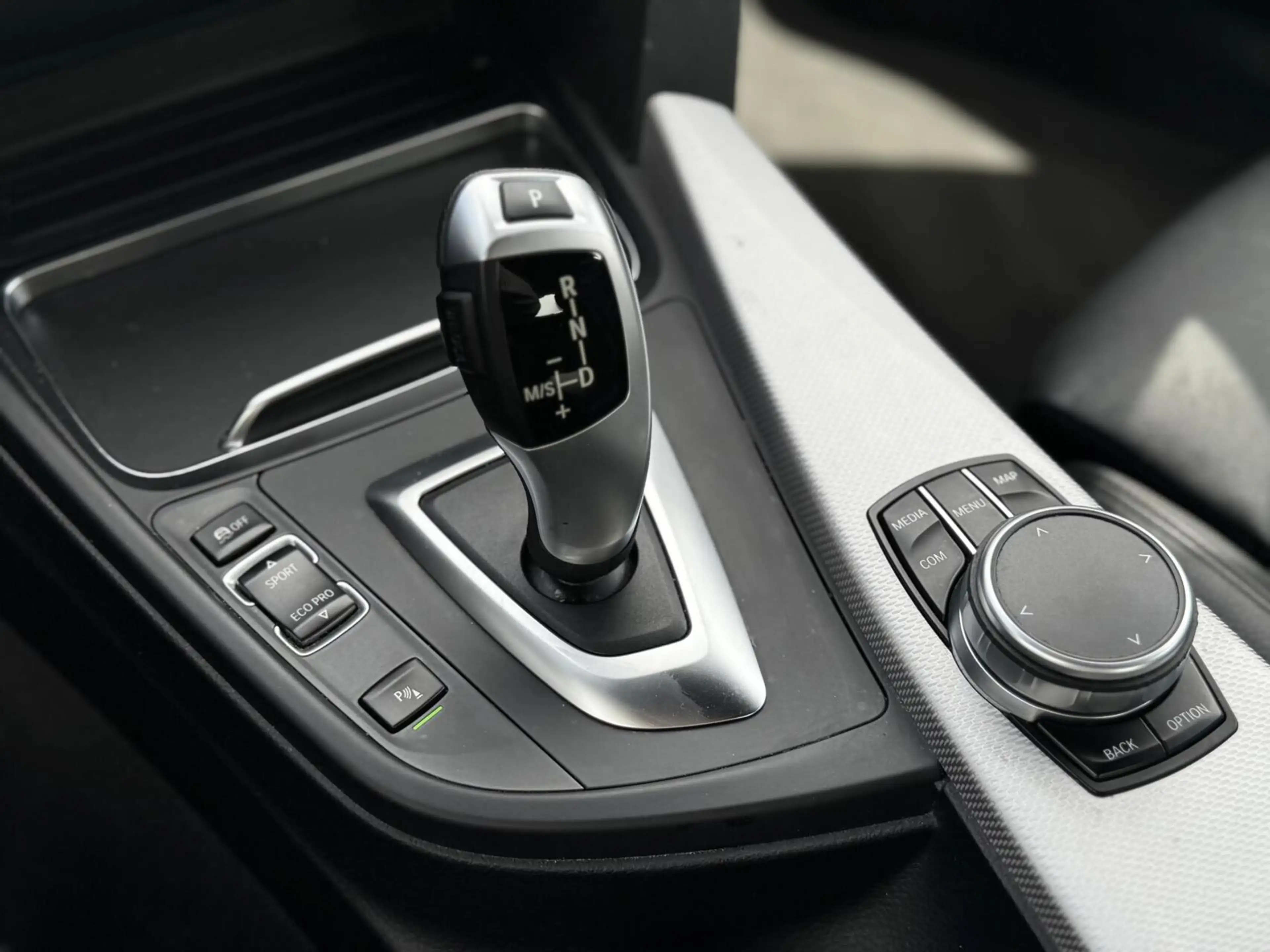 BMW 420 4-serie Gran Coupé 420i High Executive — photo 6