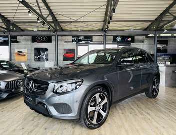 Exclusive 4Matic*LED*NAVI*