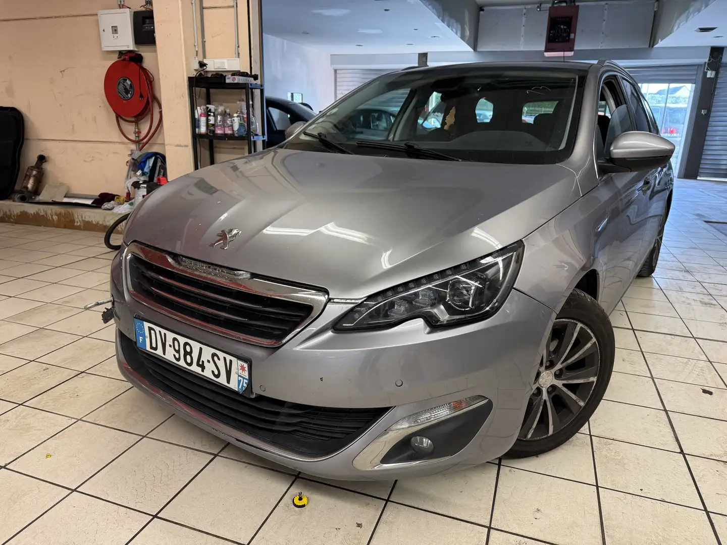 Peugeot 308 308 SW 1.6 BlueHDi Feline STT JOINT DE CULASSE! Silber - 2