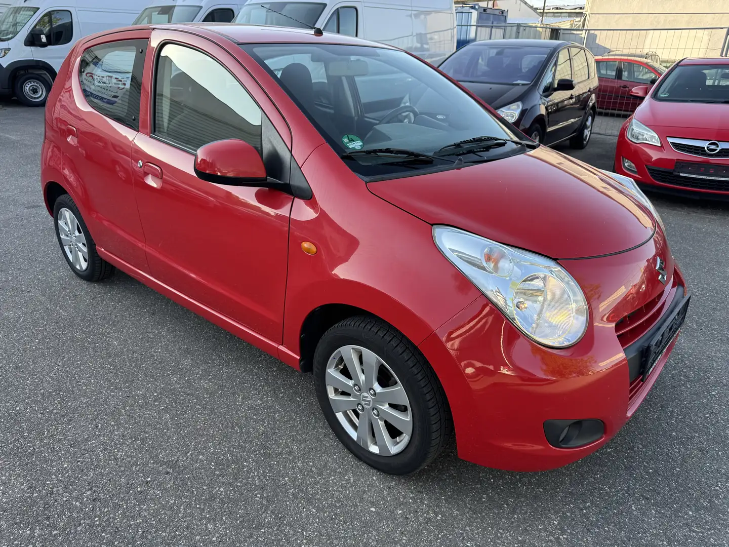 Suzuki Alto Basis TÜV Neue Rot - 1