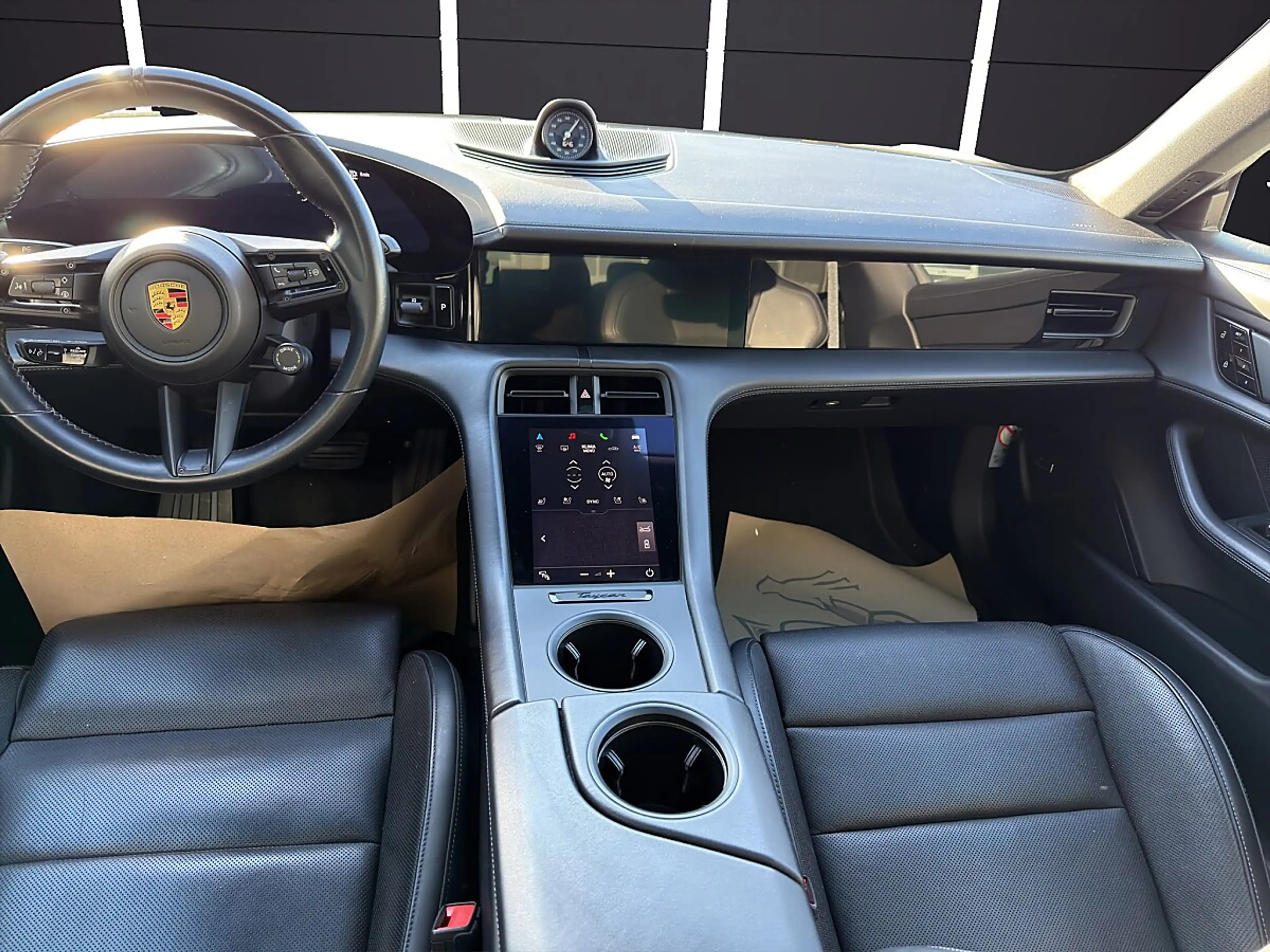 Porsche Taycan 4S Plus 83,7kWh — photo 13