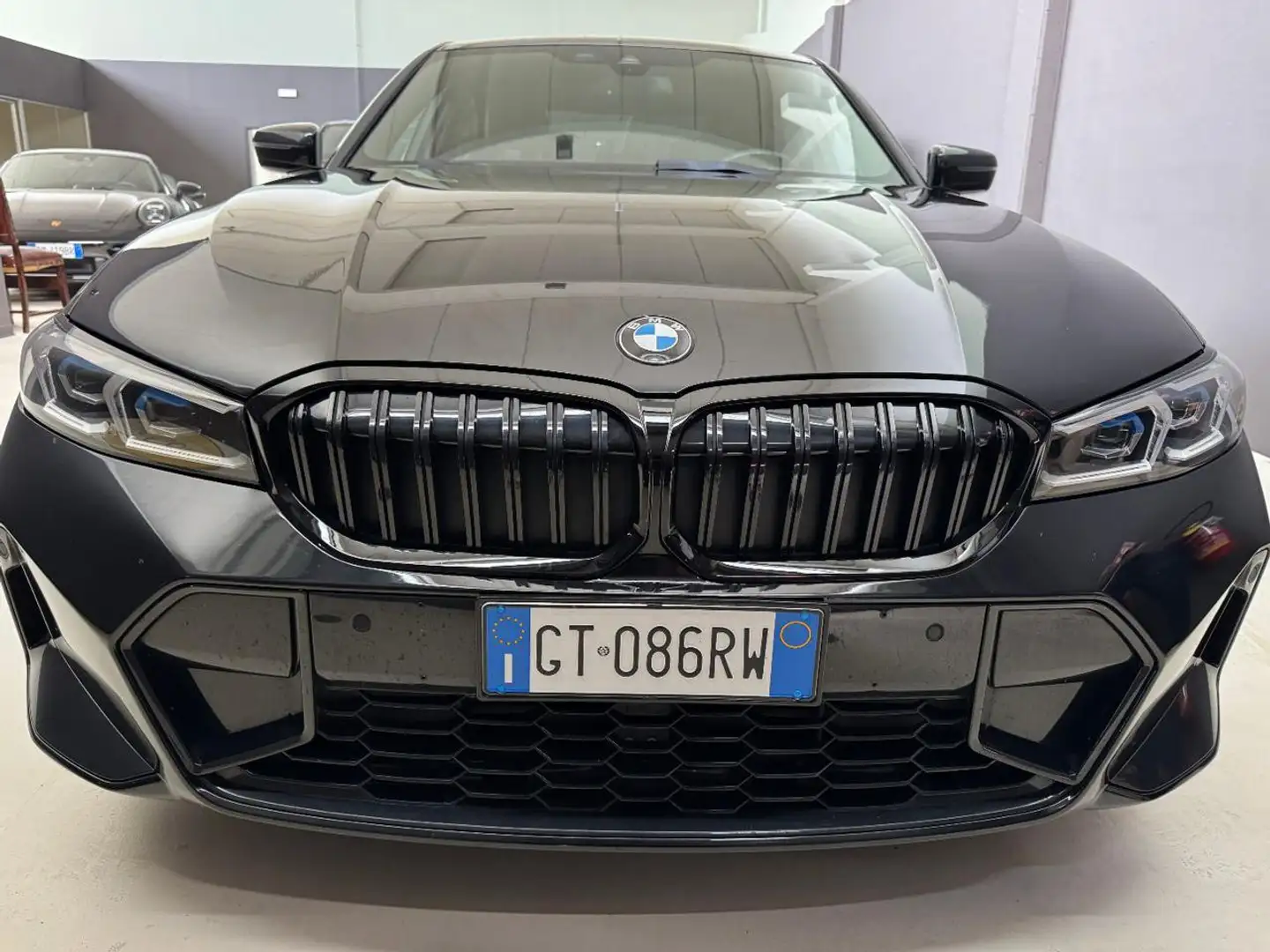 BMW 318 i Msport GARAN. UFFICIALE - HEAD UP - SHADOW LINE Nero - 2