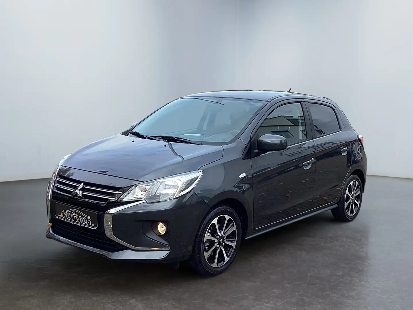 Mitsubishi Space Star Select+ 1.2l TEMP KAM SHZ DAB Grigio - 2