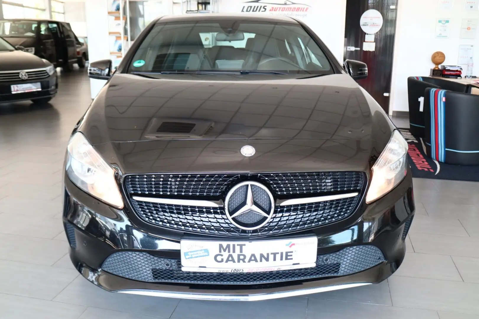 Mercedes-Benz A 160 A160 Style 2.Hand/Leder/Sports./ALU-Schwl./Navi Zwart - 2