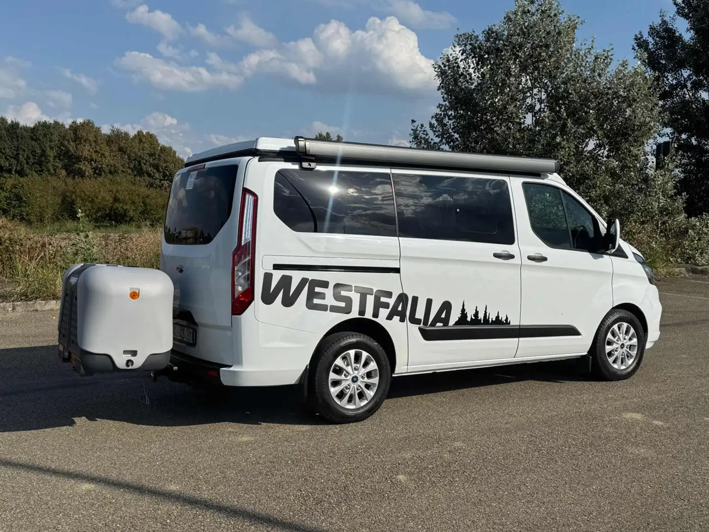 Ford Tourneo Custom “ NUGGET “  WESTFALIA EcoD 185CV Blanc - 1