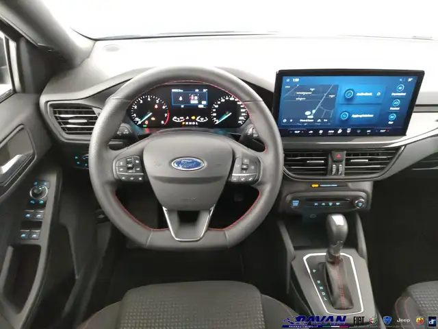 Ford Focus view 15