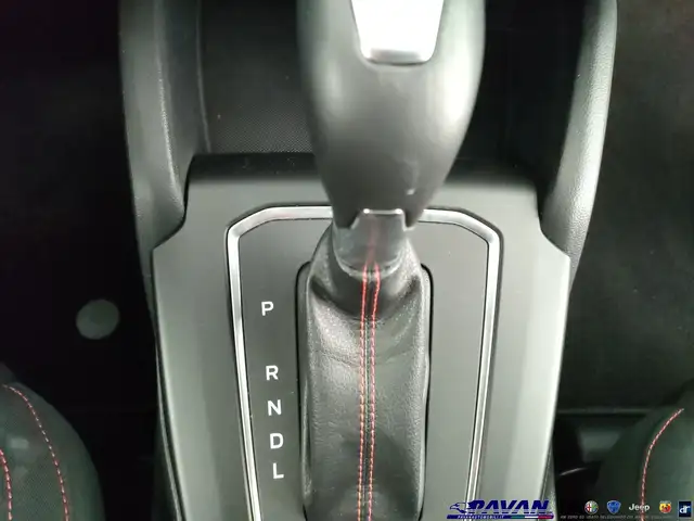 Ford Focus view 22