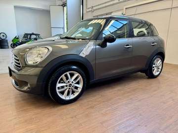 R60 1.6 122 cv VETTURA PERFETTA MANIACALE MOTORE CMPLETAMENTE RIFATTO CON FATTURE LAVORI KM 0