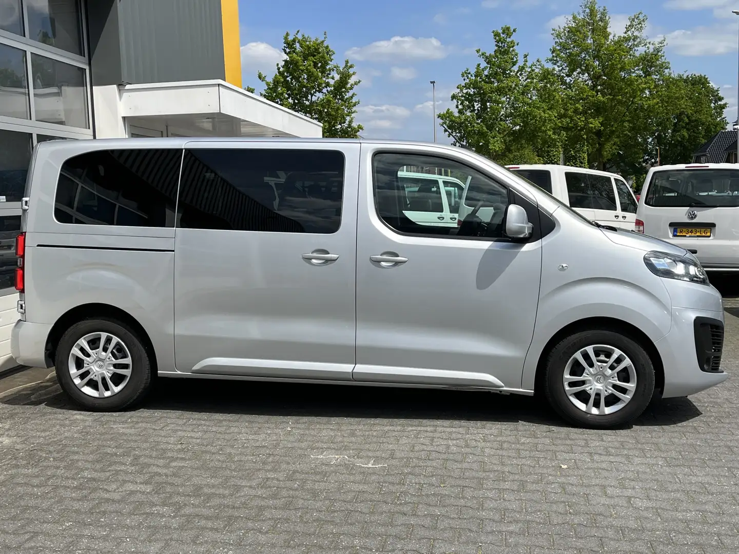 Citroen Spacetourer 8-persoons 1.6 BlueHDi 115 M S&S Business Marge/ g Gris - 2