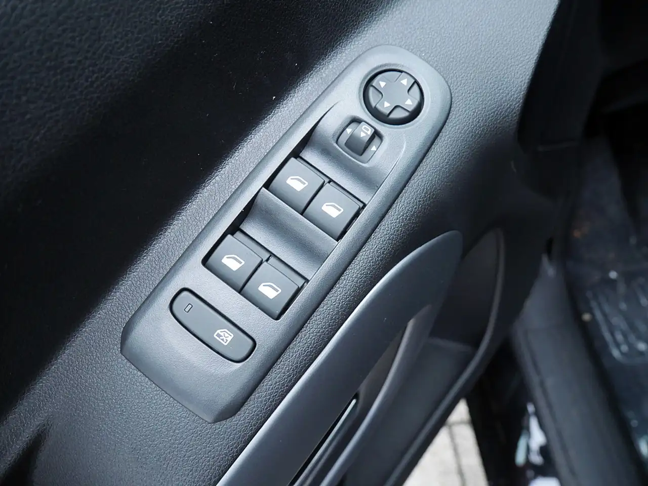 Citroen Berlingo XL BlueHDi 130 Max 6