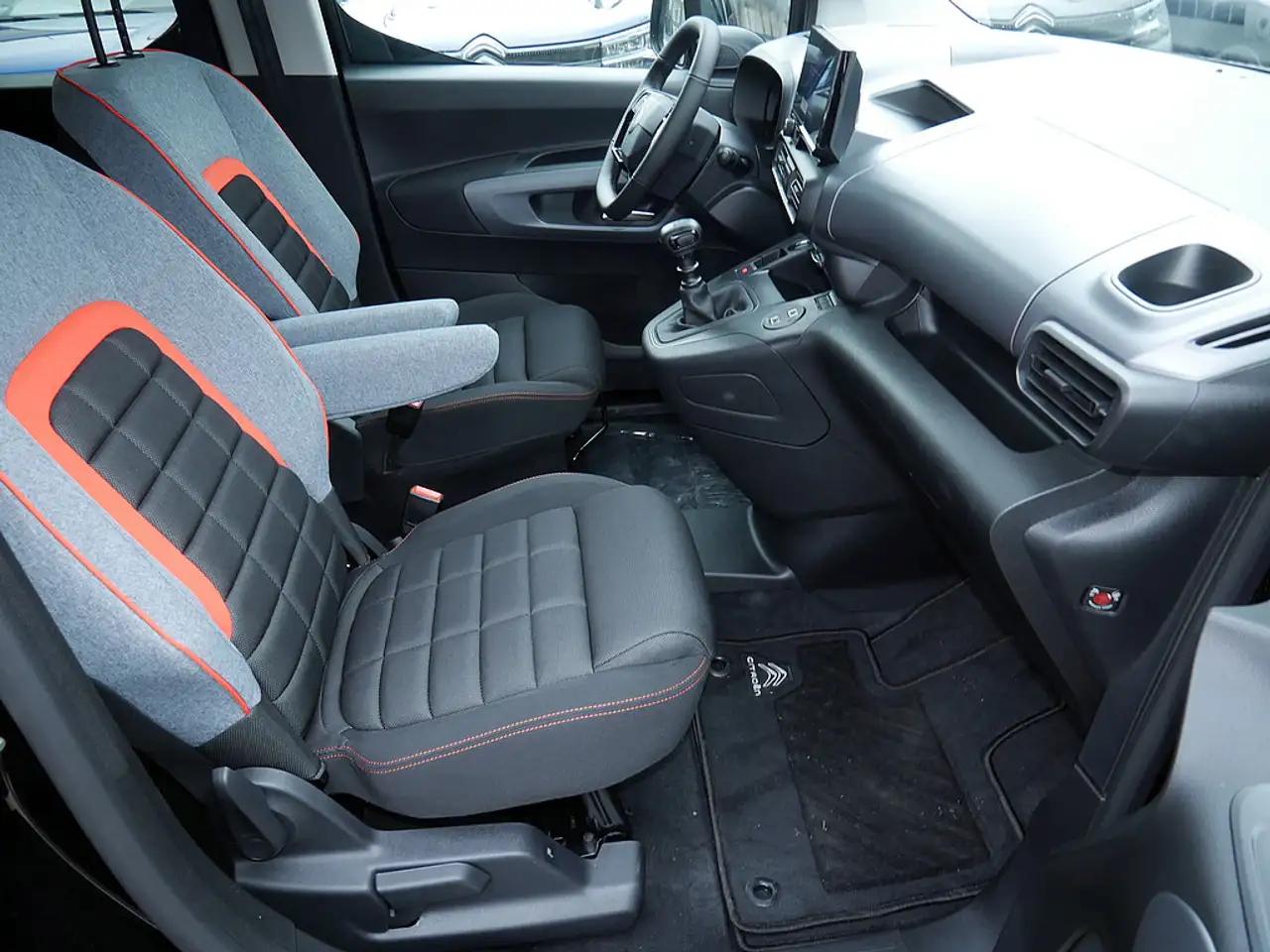 Citroen Berlingo XL BlueHDi 130 Max 2