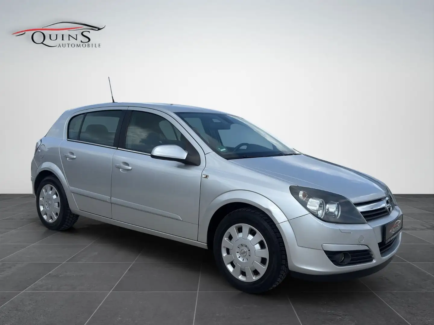 Opel Astra H Lim. Elegance TÜV NEU-AC-AUTOMATIK-AHK Argintiu - 1