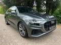 Audi Q8 55 TFSi-e S-line plug-in Hybrid Grau - thumbnail 1