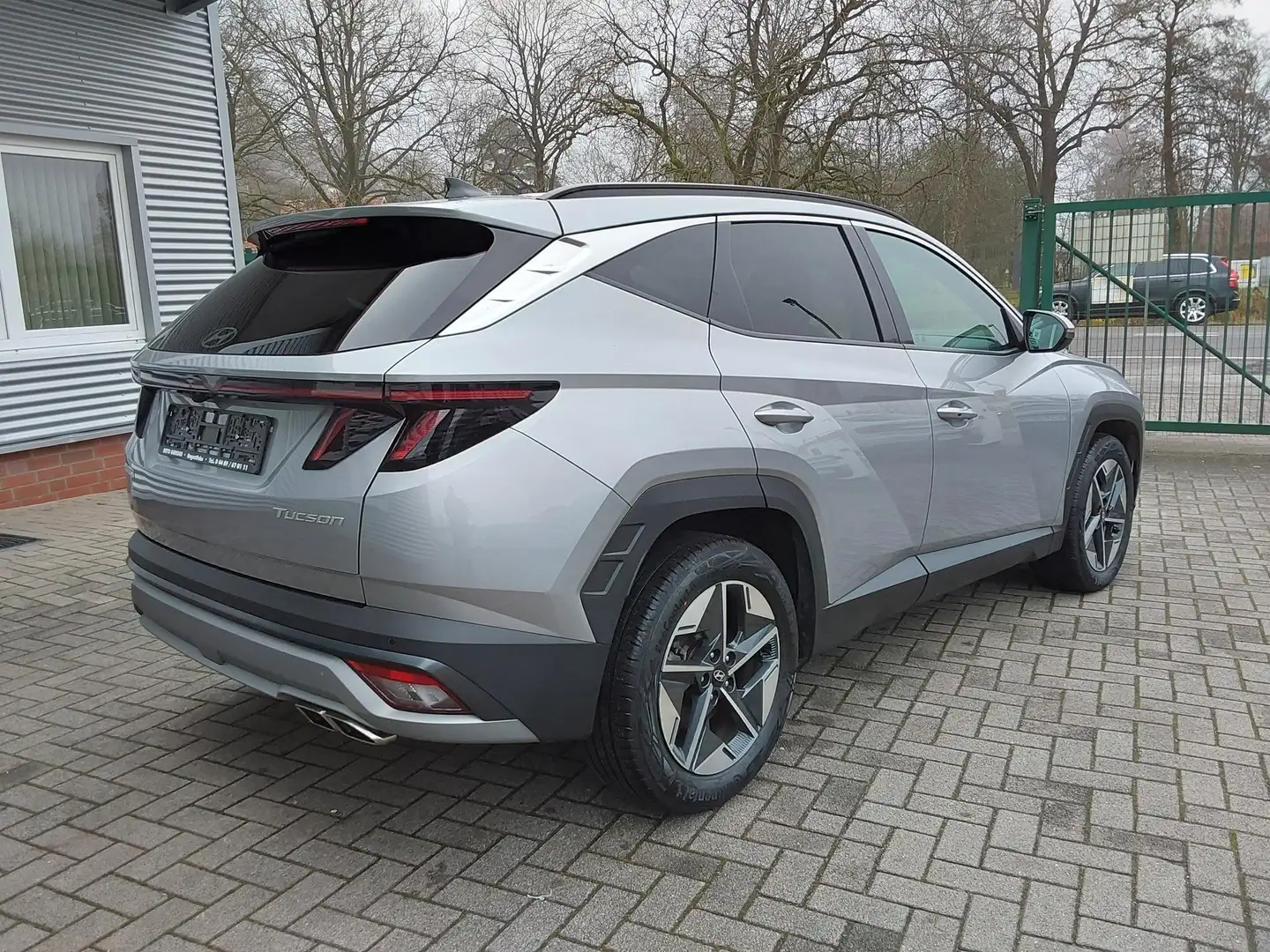 Hyundai TUCSON 1.6 T-GDI MH ACC/LED/SHZ/PDC/KAM 118 kW (160 PS... Ezüst - 2