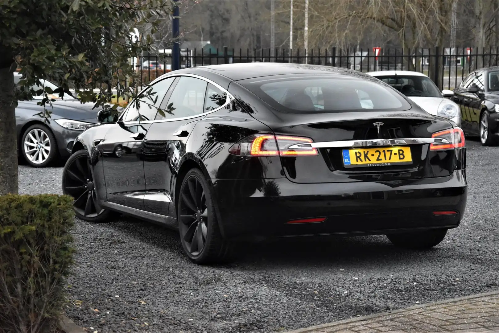 Tesla Model S 75 Upgrade CCS 2e Eig Panoramadak Černá - 2