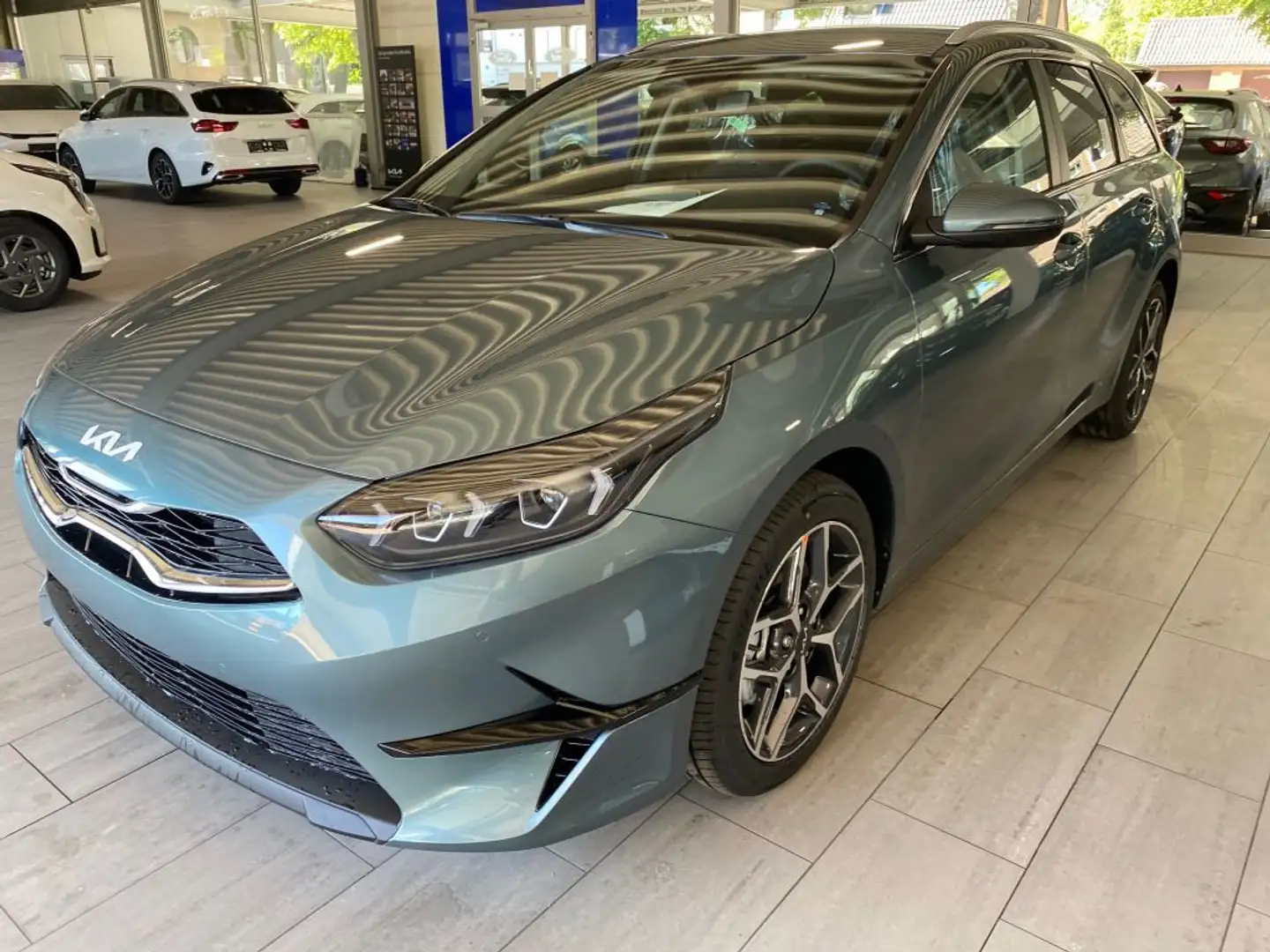 Kia Ceed SW / cee'd SW 1.5 T-GDI OPF Ultimate Edition (CD) - 2