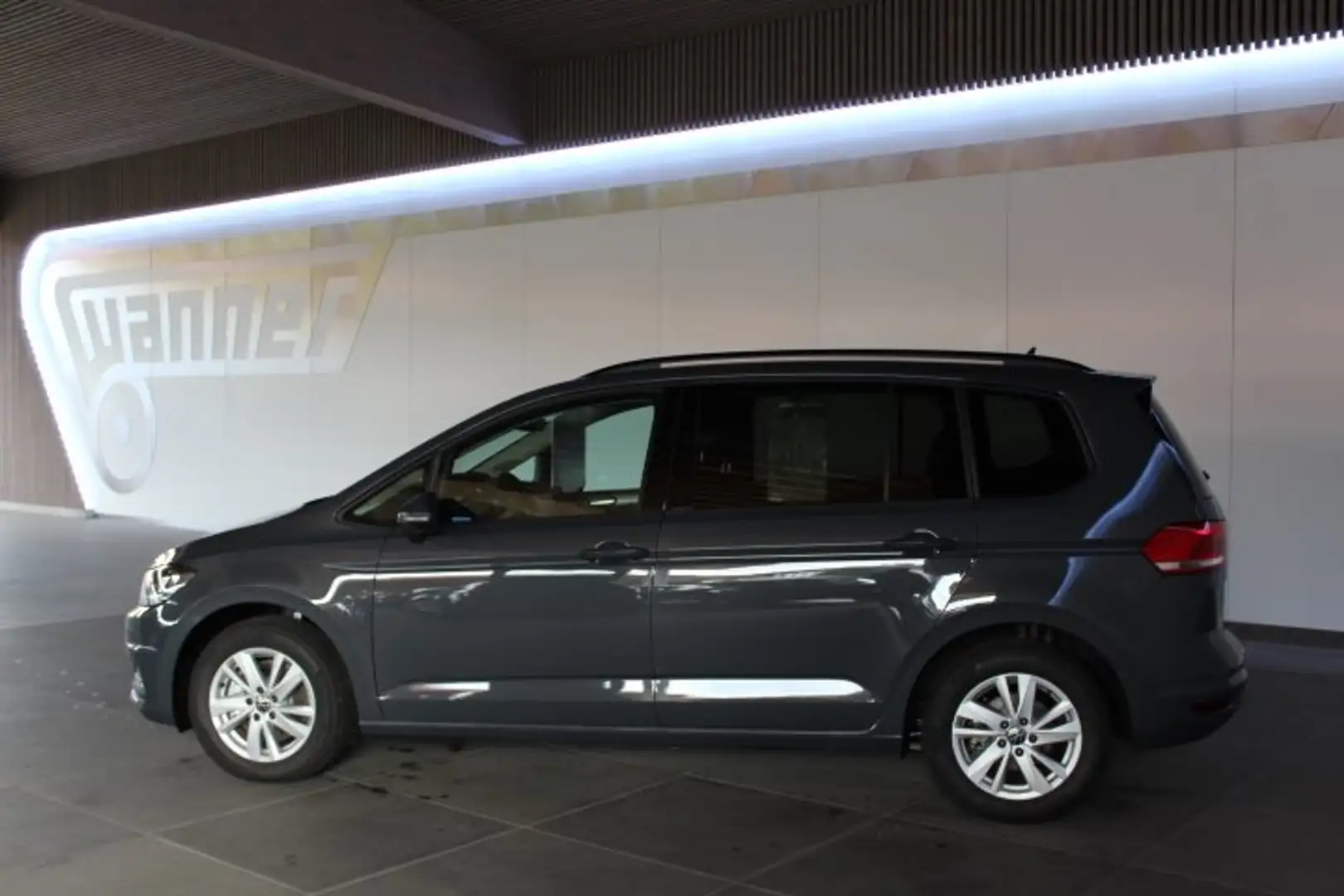 Volkswagen Touran 1.5TSI DSG COMFORTLINE 7-SITZER Grau - 1