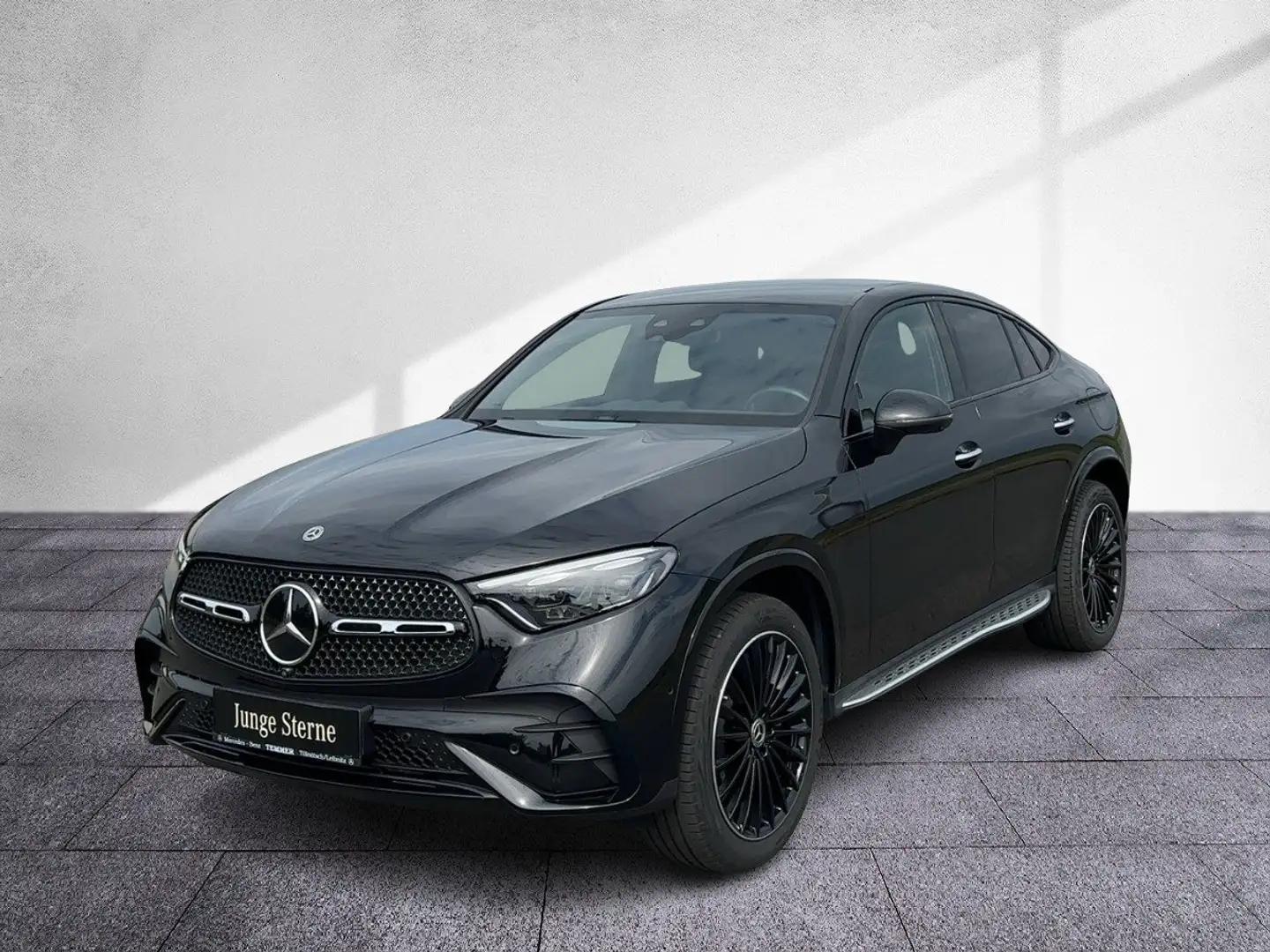 Mercedes-Benz GLC 300 de 4M Coupe NP: 91.836 AMG PREM DISTR AHV Schwarz - 2