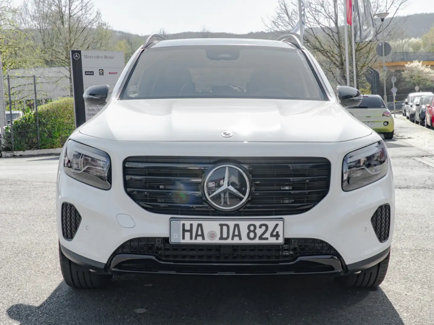Mercedes-Benz GLB 200 d Progressive/ILS/Cam/Pano/Night/Totw/18 Blanc - 2