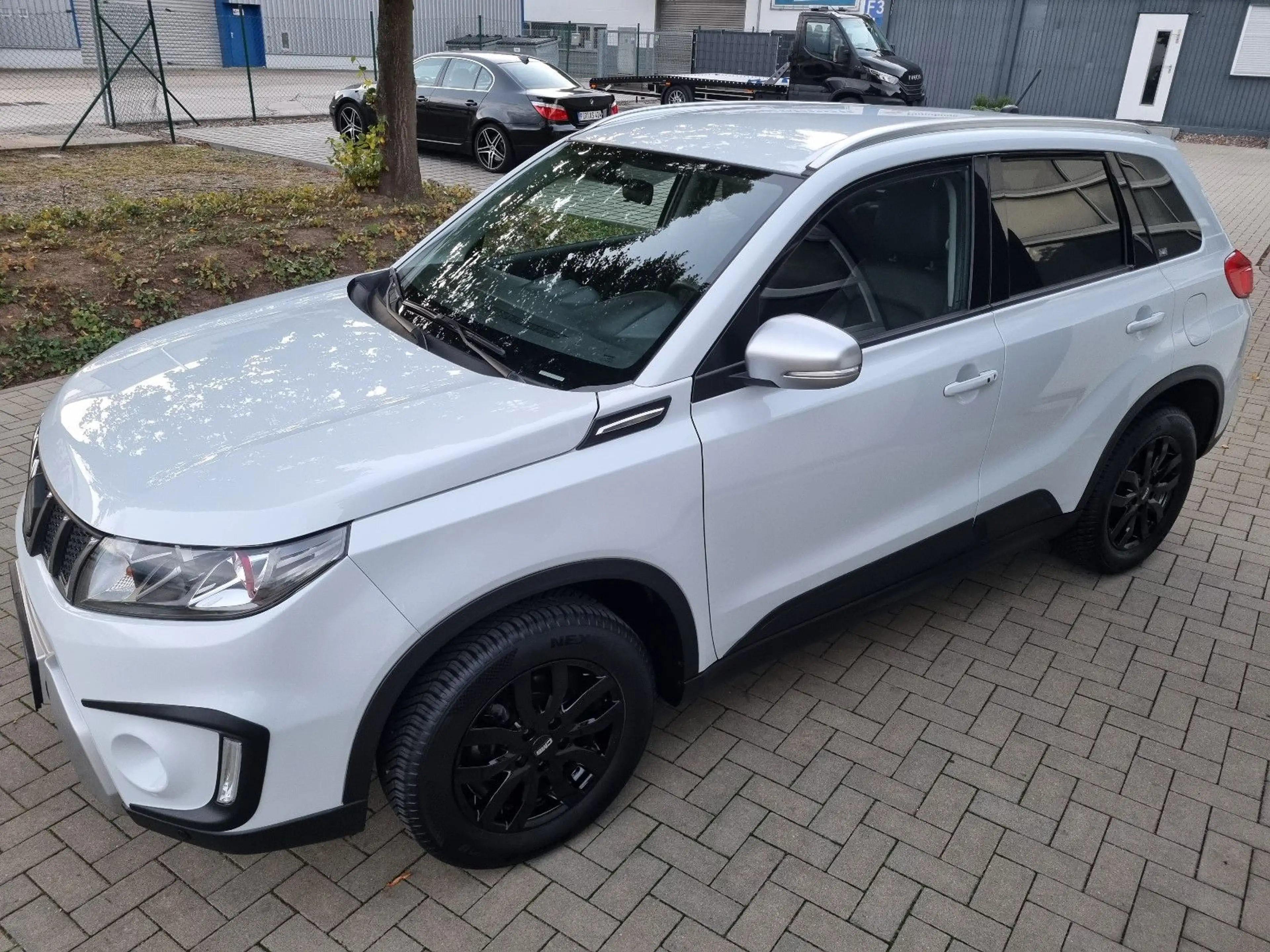 Suzuki Vitara 1.4 S 4x4 *1 Hand,Navi,LS,RS,Shzg,LED... — photo 3