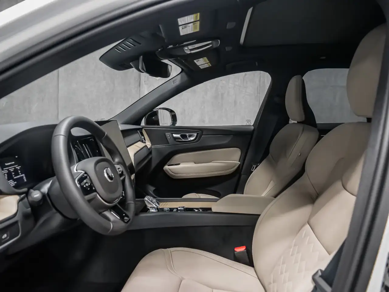 Volvo XC60 снимка Volvo XC60