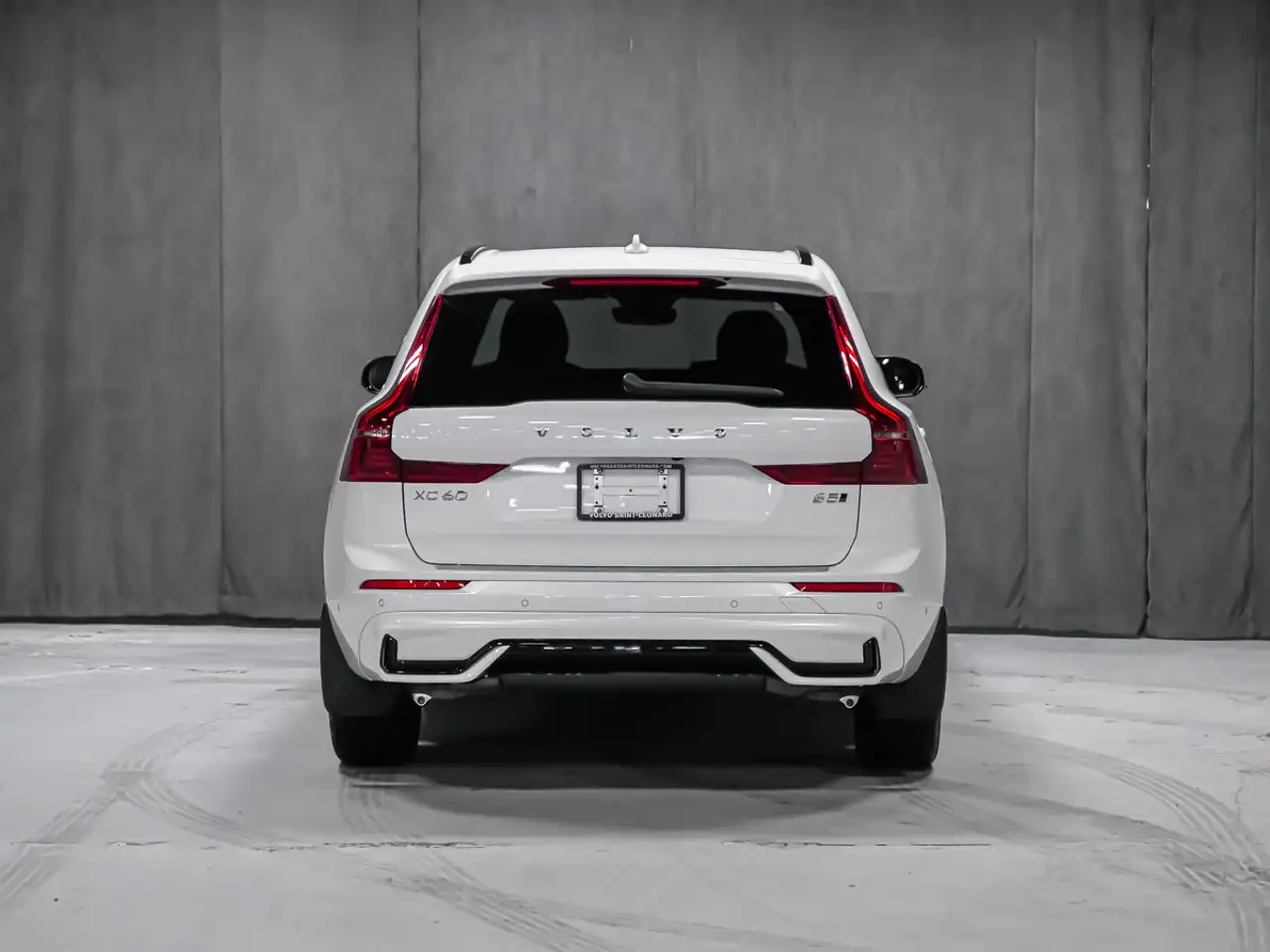 Volvo XC60 снимка Volvo XC60