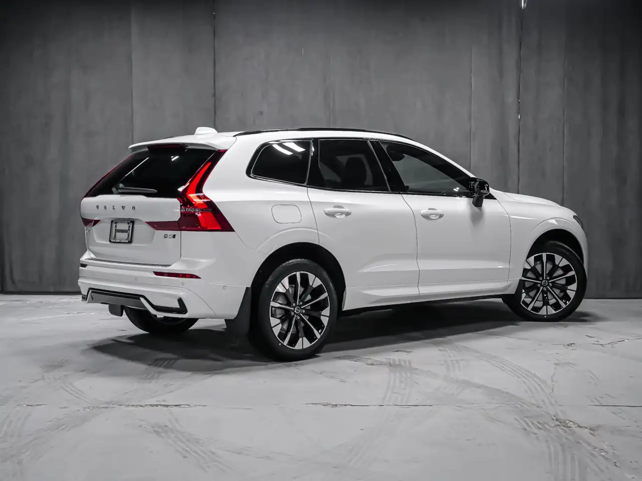 Volvo XC60 снимка Volvo XC60