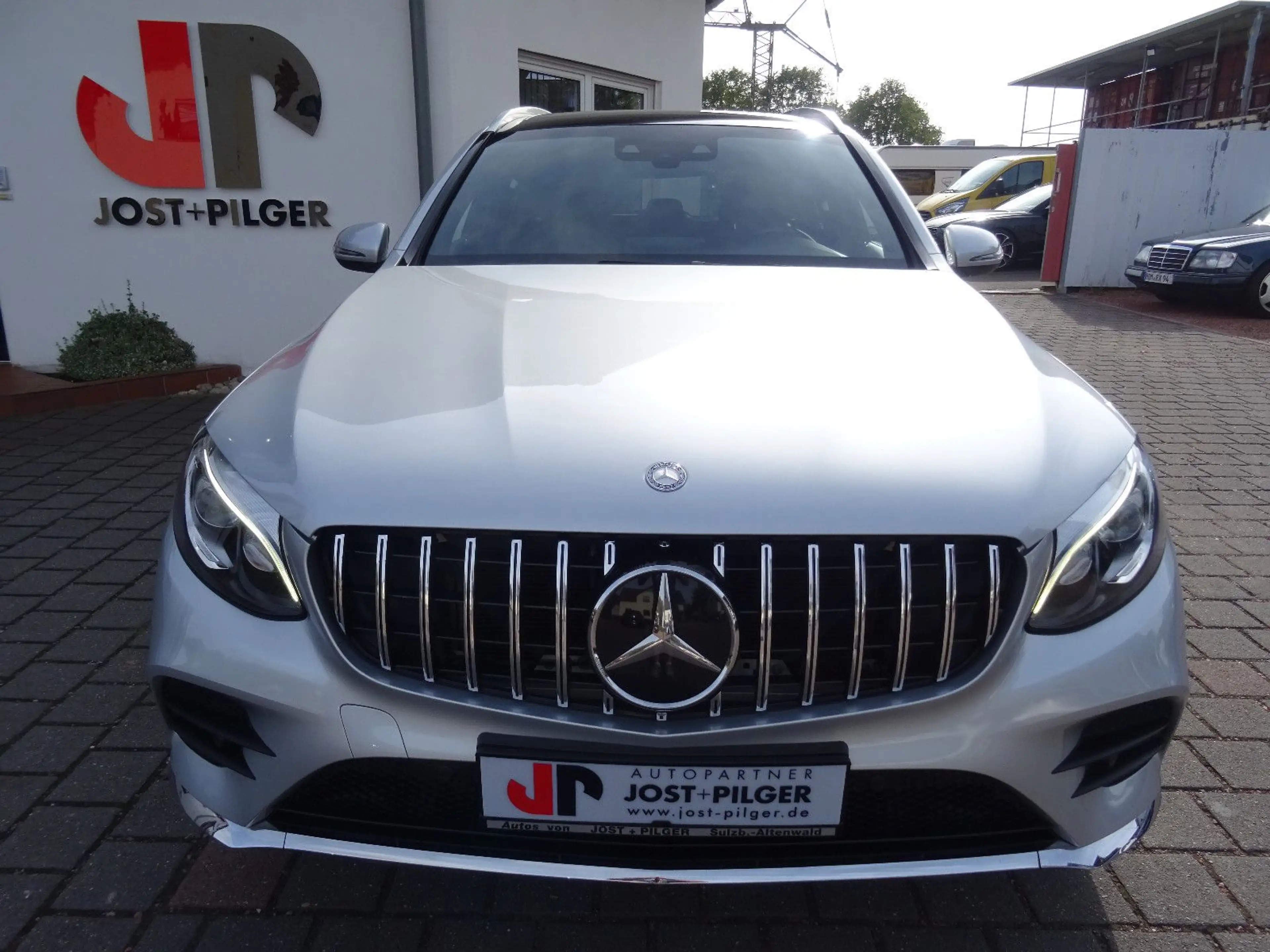 Mercedes-Benz GLC 250 d 4Matic AMG Line